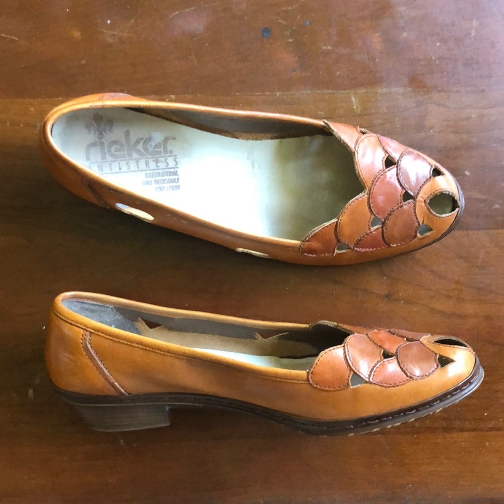 Rieker German vintage genuine leather cognac boho cutout toe low heels 6